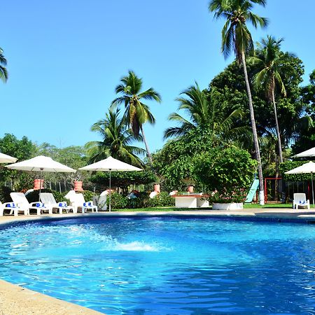 Coral Ixtapa Hotel Икстапа Екстериор снимка