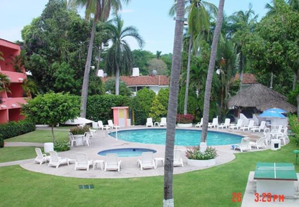 Coral Ixtapa Hotel Икстапа Екстериор снимка