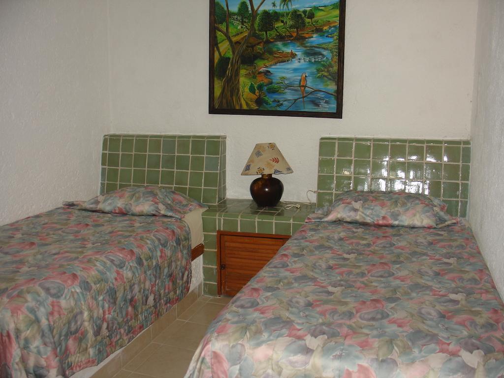 Coral Ixtapa Hotel Икстапа Екстериор снимка