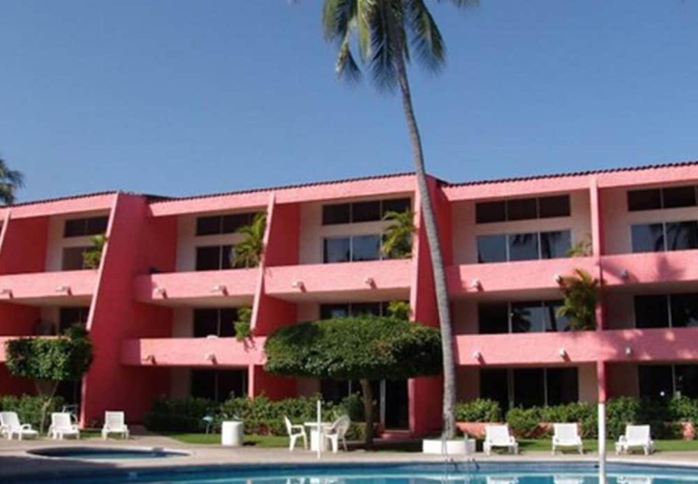 Coral Ixtapa Hotel Икстапа Екстериор снимка