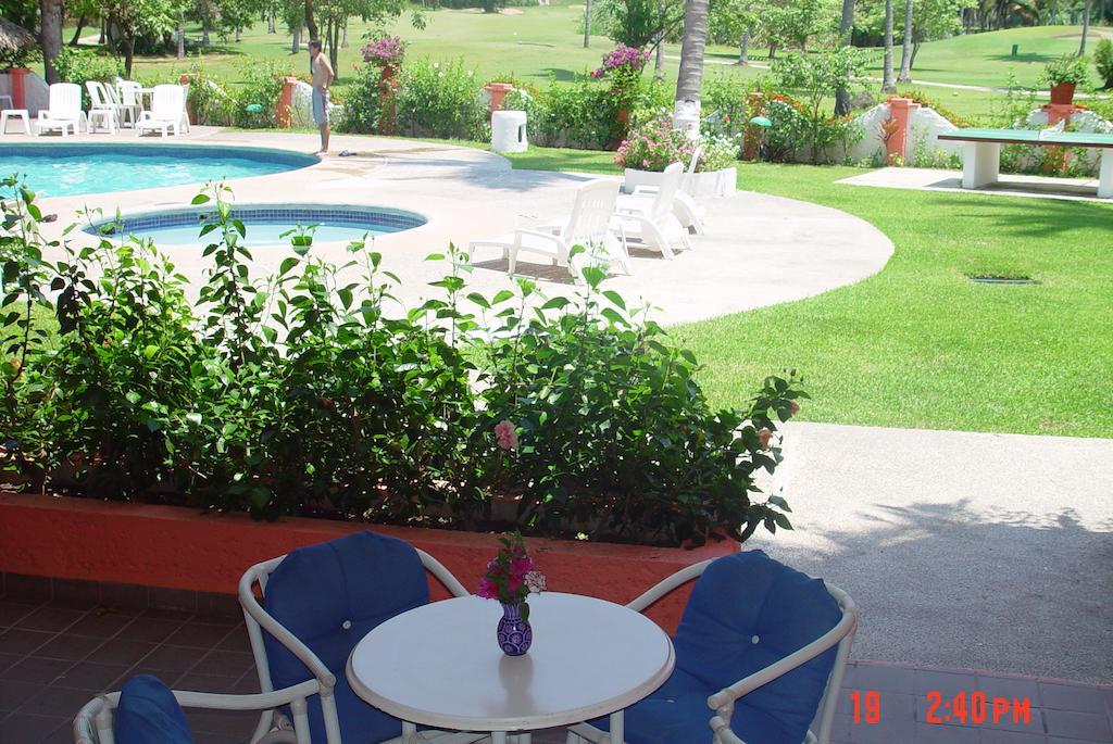 Coral Ixtapa Hotel Икстапа Екстериор снимка